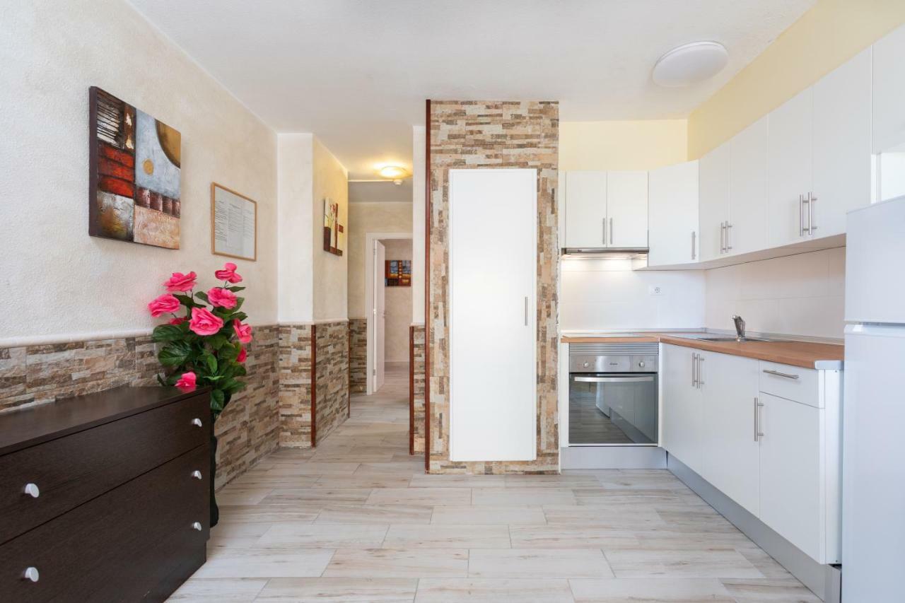 Tropic Apartments En Castle Harbour Los Cristianos  Ngoại thất bức ảnh